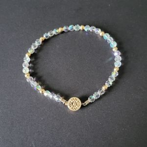 Vintage clear crystals beads bracelet.
